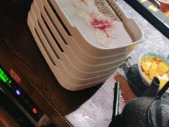 -老牌坊云南鱼豆花火锅(哈西万达店)