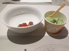 -晶丽香榭自助餐(南京大饭店)