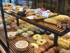 -焙丽拾光(麦凯乐直营店)