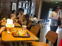 大堂-汉堡王(海昌海洋公园店)