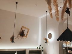 -春树下·树屋花房西餐厅(罍街AS1980店)