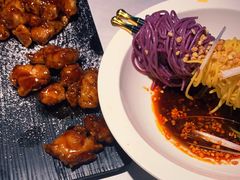 -绿茶餐厅(同成街华联店)