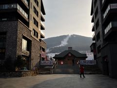 -中旅松花湖滑雪场