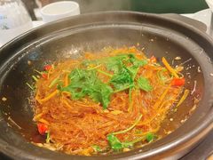 -费大厨辣椒炒肉(高铁吾悦广场店)