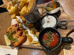 -Mark&Mars Restaurant