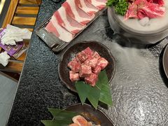 -喵小乙碳火烤肉(大坪协信星光天地店)