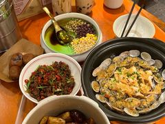 -蛮佬拾·乡里土菜馆(河西王府井店)