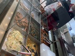 -狗撵鸭(泰山公寓店)