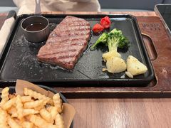 -必胜客(仲盛商城王安宇主题店)