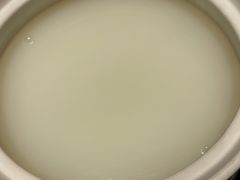 -四点金粥底火锅(沂州里店)