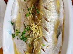 -品鲜村农家菜·阳澄湖大闸蟹(总店)