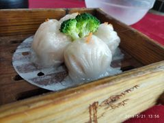鼎珑招牌鲜虾饺-鼎珑点心仔(燕塘店)