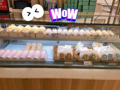 -顶东面包花园·生日蛋糕(世博店)