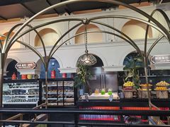 -五月罗马海鲜自助餐厅(月星环球港店)
