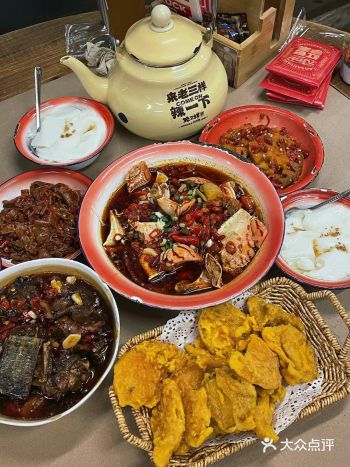 南昌美食主打一个物美价廉和实惠，大到连锁餐厅老三样的