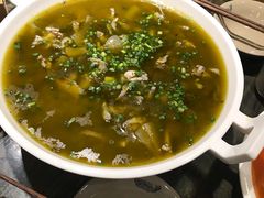 酸菜牛蛙-庆合府重庆大排档(紫都城店)