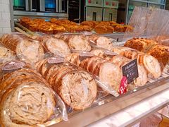 -巴黎贝甜(常德路店)