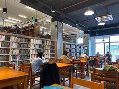 -上海市虹口区图书馆(曲阳分馆)