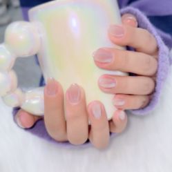 -七彩虹美甲美睫 半永久