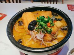 -渝是乎酸菜鱼·川渝小炒(新世界百货望京店)