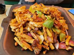 -炭舍干锅·烤鱼(扬名广场店)