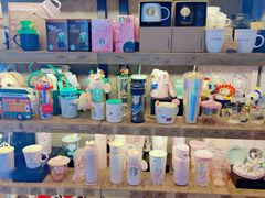 零售区-星巴克臻选(湖滨道店)