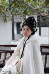 -一揽芳华汉服旗袍体验馆(拙政园店)