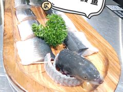 滋补炭烤鳗鱼-本炙炭烤·蒲烧活鳗料理店(金沙洲店)