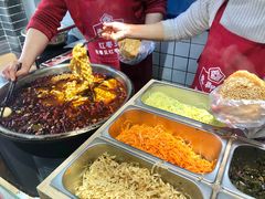 花干夹菜-三兄弟高炉烧饼