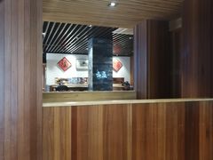-亮亮面馆(经六路店)