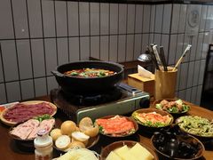 -黔有有贵州酸汤夺夺粉火锅(五味十字店)