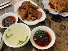 -周家大连水饺(美专校街店)