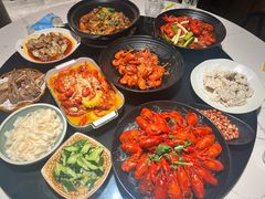 -聚汇三少·龙虾·中餐厅(莫邪路新天地店)