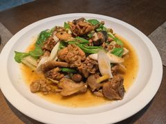 沂蒙炒鸡-俏东方·海味水饺·青岛菜(崂山店)