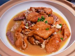 油豆腐焖拆骨肉-新辣宴·湖南家常菜·商务聚餐(中粮创芯店)