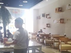 -藏猫猫咖啡主题馆(中央大道店)