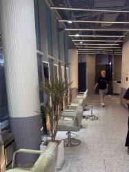-PE SALON 