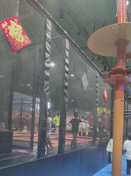 -飞吧潮玩运动蹦床游乐场