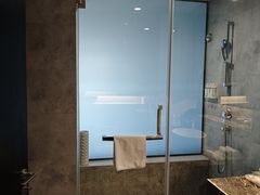 -上海虹桥西郊假日酒店