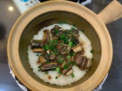 招牌黄鳝煲仔饭-红星光发煲仔饭(大石街店)