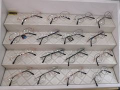 -独秀眼镜(潜阳路一中店)