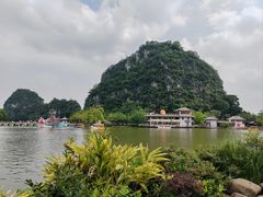 -星湖旅游景区七星岩