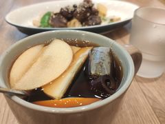 -玛格萝妮比萨屋(四平店)