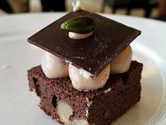 -东方红海鲜百汇(国际大厦店)