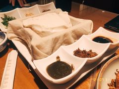 一块豆腐-95号酱骨·一块豆腐(展春园西路店)