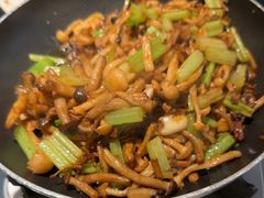 -小菜园新徽菜(青岛市南万象城店)