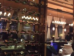 大堂-尘香•传统川菜(创汇首座店)