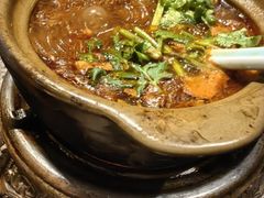 牛腩粉丝砂锅-南京大牌档(香港广场店)