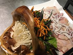 -东椰·海南椰子鸡火锅(朝阳门店)