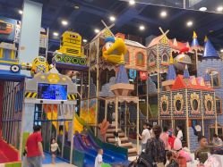 -meland亲子乐园•派对•研学(苏州悠方购物中心店)